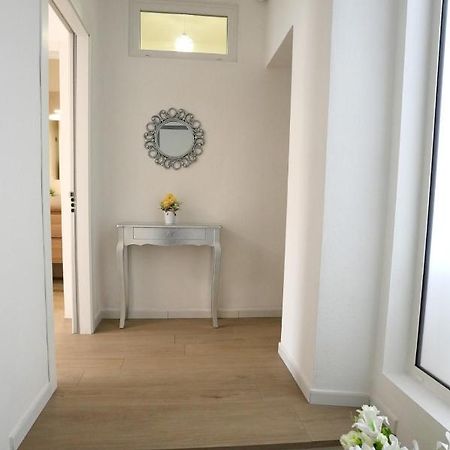 Luxury Rooms Paoli 19 Cagliari Luaran gambar